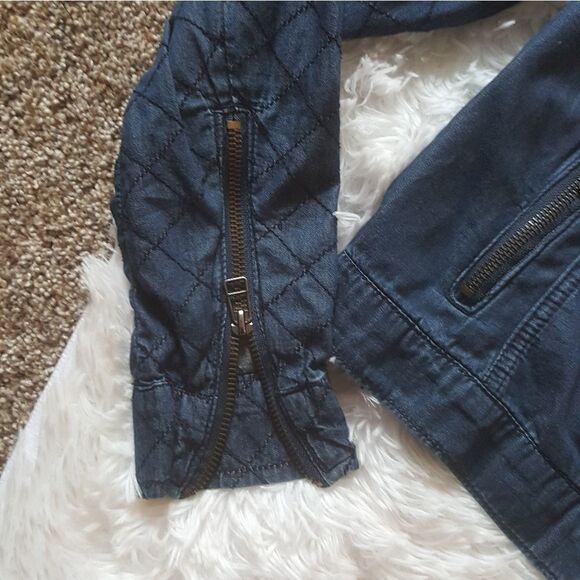 Forever 21 Premium Denim Short Jacket Size Medium - Picture 5 of 8